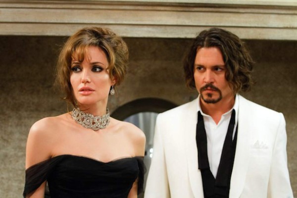 Angelina Jolie aconseja a Johnny Depp que no se case