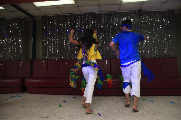 Llegó la hora de aprender a bailar samba