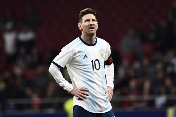 Messi deja la concentración de la selección de Argentina