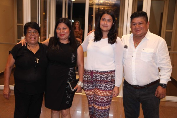 TeleProgreso celebra la segunda edición de Premios Identidad