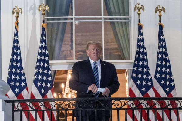 Trump planea reiniciar su campaña con un mitin este sábado en Florida   