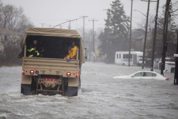EEUU se prepara para el impacto de una nueva tormenta