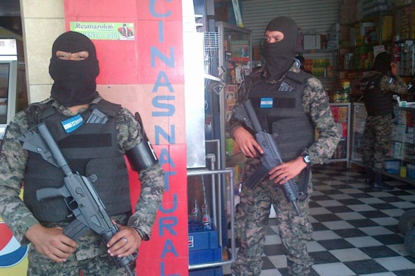 DEI decomisa lote de medicinas en vivienda en El Progreso, Yoro