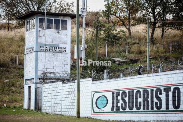 'Ya estamos listos para actuar contra los que extorsionan desde los presidios”