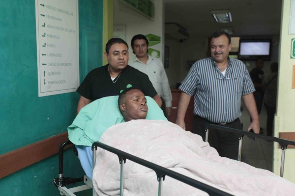 Maycol Montero fue operado del ligamento cruzado