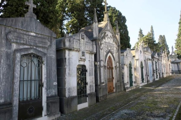 'Hasta que la muerte nos separe', historias de amor en Lisboa