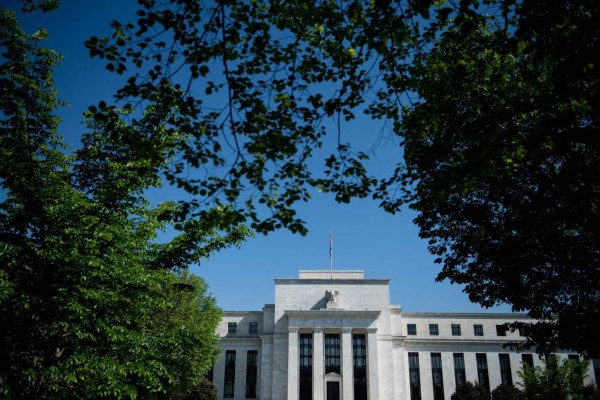 Fed deja sin cambios las tasas de interés en EEUU