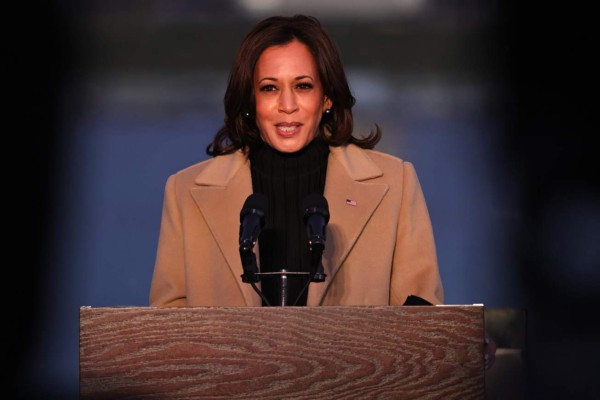 Quién es Kamala Harris, la primera mujer vicepresidenta de EEUU