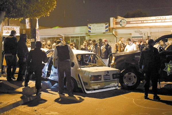 Narcos declaran guerra a autoridades mexicanas