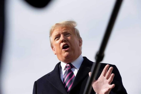 Trump indulta a exgobernador condenado por intentar vender el escaño de Obama