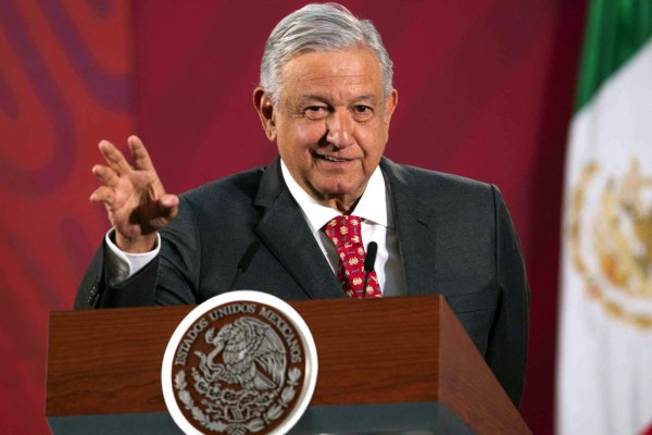 López Obrador asegura que situación ante coronavirus está 'controlada' en México