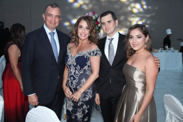 Boda de Constance Collart y Mario Machado