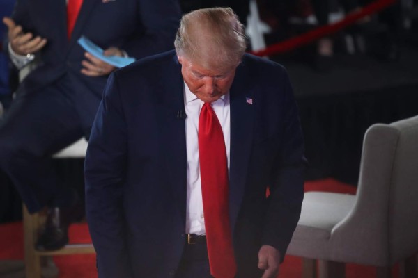 Llega la segunda ola de coronavirus en Estados Unidos, reportan 1,900