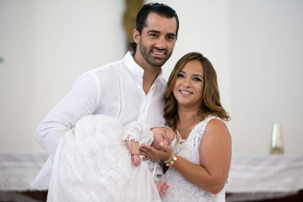 Adamari López: 'Alaïa se portó de maravilla en su bautizo”