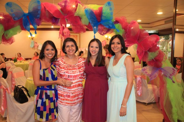 Cita maternal para María Fernanda Vivas