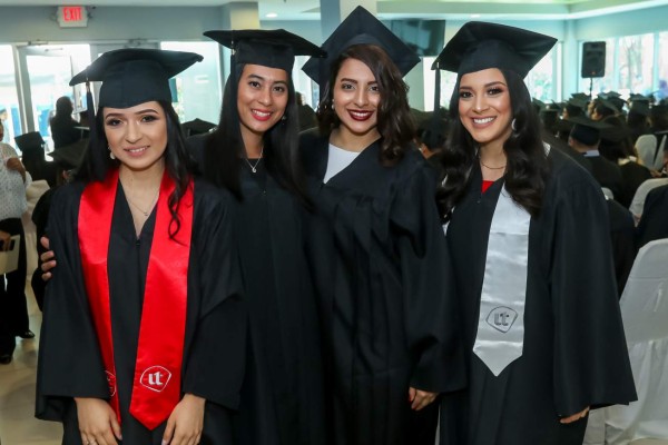 Alegría por graduaciones de Unitec y Ceutec
