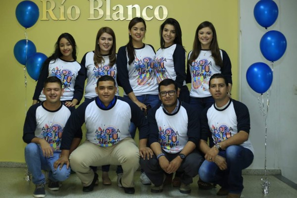 Los jóvenes Fihnec celebran aniversario