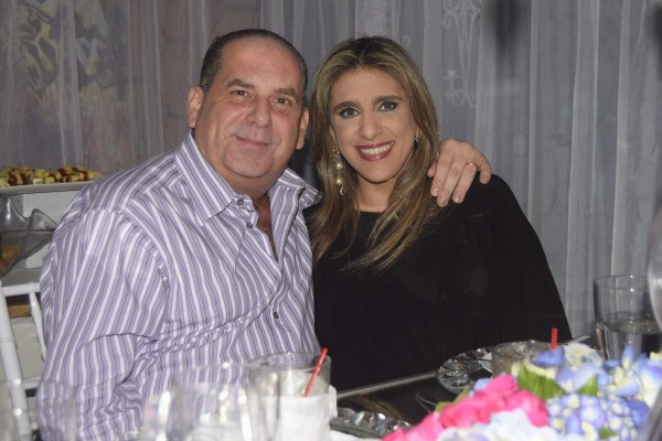 Cumpleaños de Nancy Yacamán de Handal