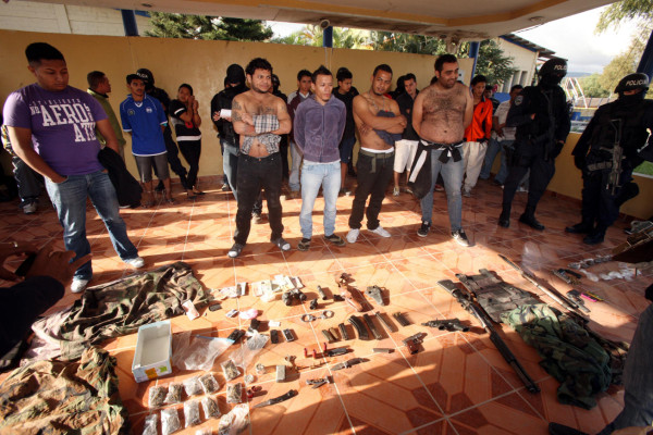 Policía de Honduras captura a supuestos integrantes de banda 'Al Qaeda”