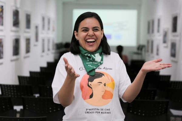 El 'Sueño de Alicia' busca concientizar sobre la violencia de género en Honduras