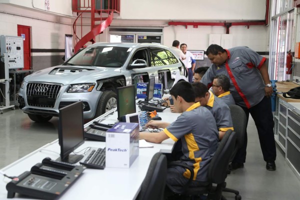 Compañías de call center, textiles y automotrices llegan el otro año