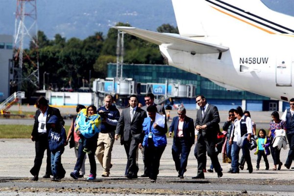 Llegan a Honduras los primeros 99 deportados del año