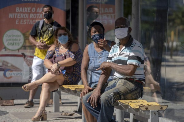 Europa avanza en desconfinamiento y América Latina supera los 400,000 casos de coronavirus