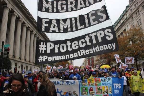 Exjefe de Inmigración ve difícil pacto de Trump y demócratas sobre Daca y TPS