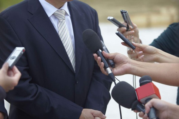 Cómo traer un nuevo CEO para su nueva empresa