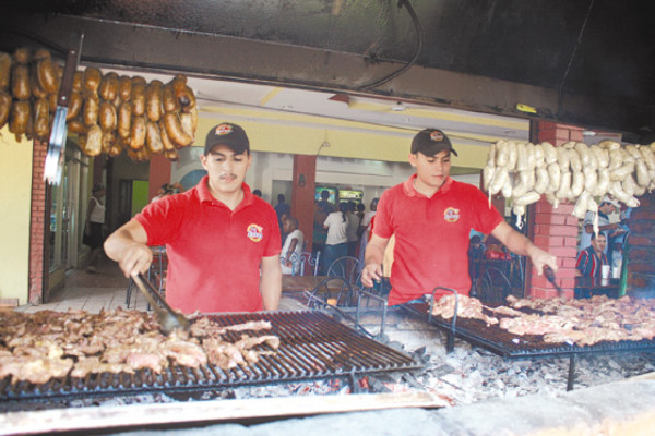 Relájese, en Tela está la diversión