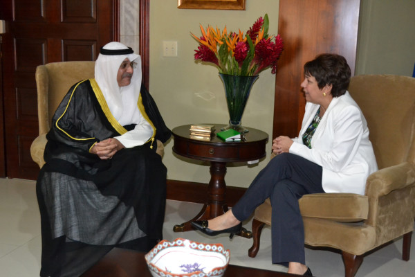 Kuwait ofrece cooperación educativa y científica a Honduras