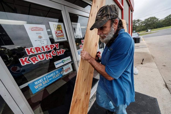 ¡Prepárense para lo peor! Luisiana se alista para el impacto del huracán Delta