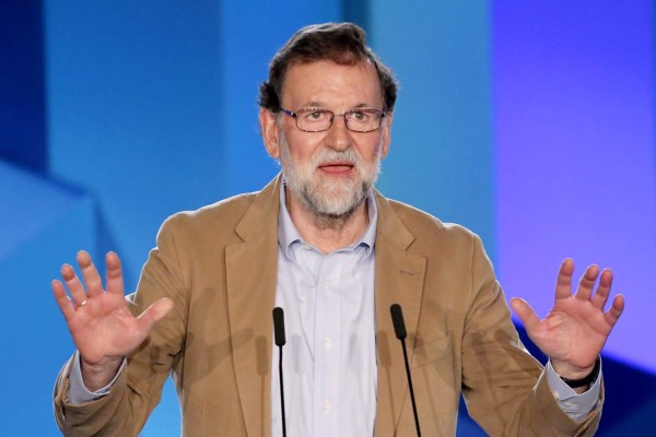 Rajoy aboga en Barcelona por 'recuperar la Cataluña de todos'