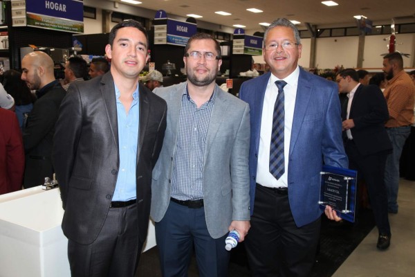 Larach y Cía.&nbsp; abre sus puertas en San Pedro Sula