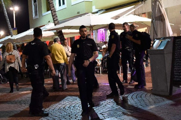 Capturan a española sospechosa de apuñalar a hondureña en Gran Canaria