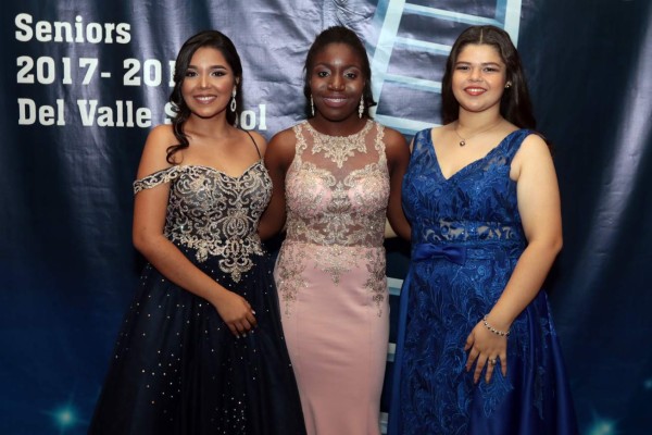 Graduación de la escuela Bilingüe del Valle