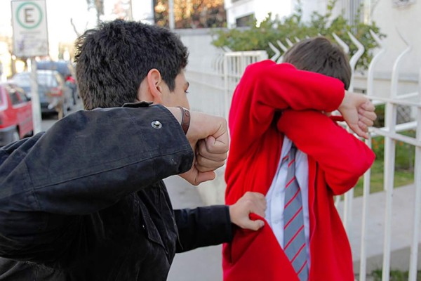 Adolescente muere tras ser víctima de bullying