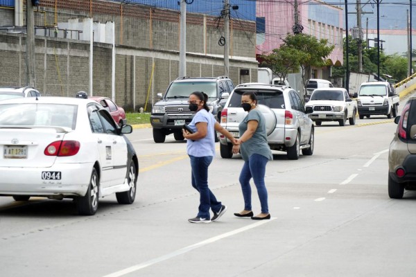 Peatones, excluidos de la infraestructura vial de San Pedro Sula