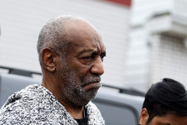Fijan fianza de millón de dólares a Bill Cosby
