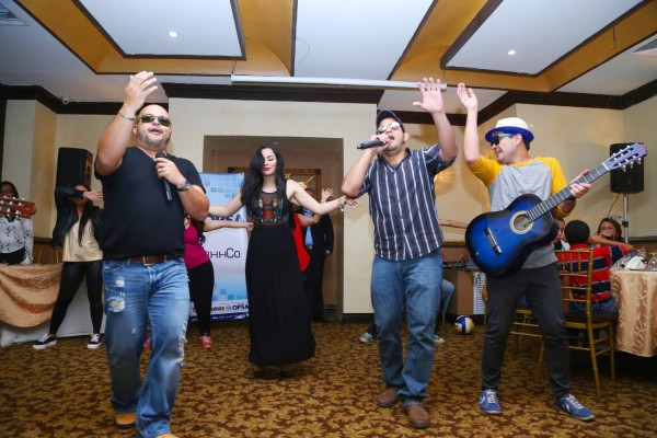Almuerzo para festejar a las madres