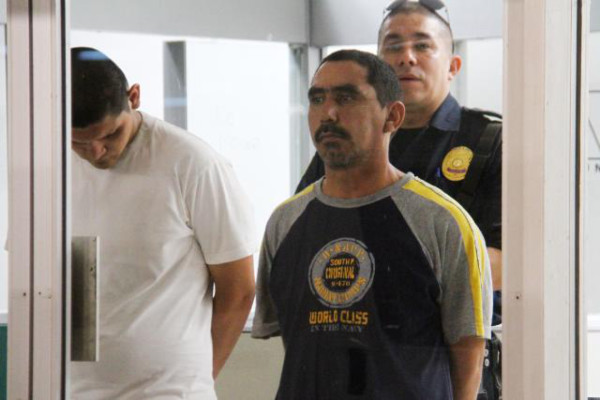 Arrestan a cuatro personas que llevaban a 23 migrantes en México