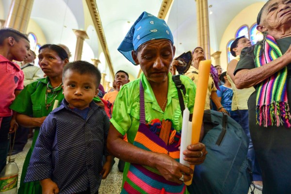 Oración en Honduras por los miles de migrantes que salen del país