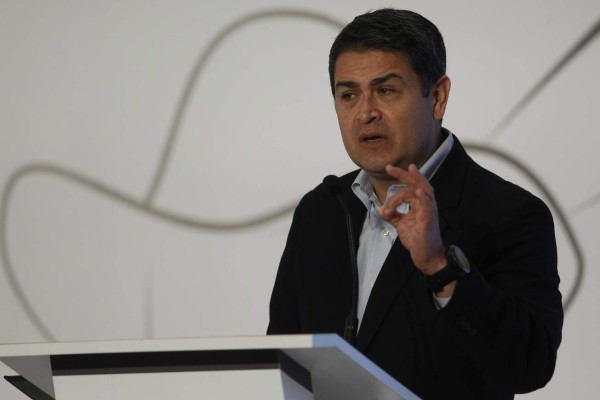 Presidente hondureño se solidariza y ofrece ayuda a países afectados por Irma  