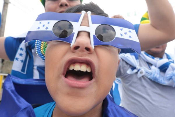 'Hoy les metemos 3-0', advierten hinchas catrachos a los franceses
