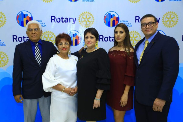 Honor rotario a dos hombres ejemplares