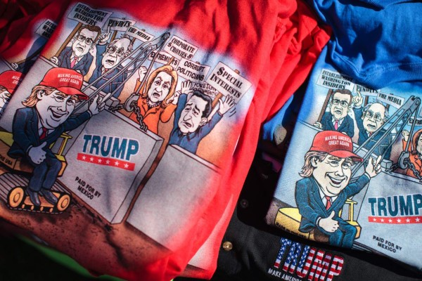 Trump avanza y Clinton pierde en nuevas primarias en EUA