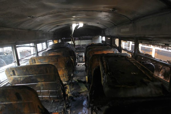 Dos autobuses fueron incendiados en Valle de Ángeles, Francisco Morazán