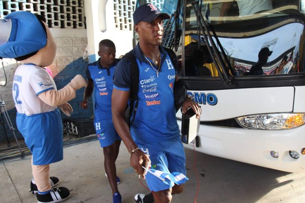 Honduras al repechaje de Concacaf rumbo a Rusia 2018 tras vencer 3-2 a México