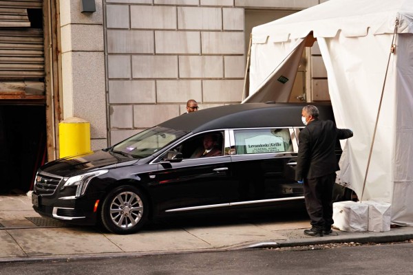 Nueva York supera los 20,000 muertos por coronavirus