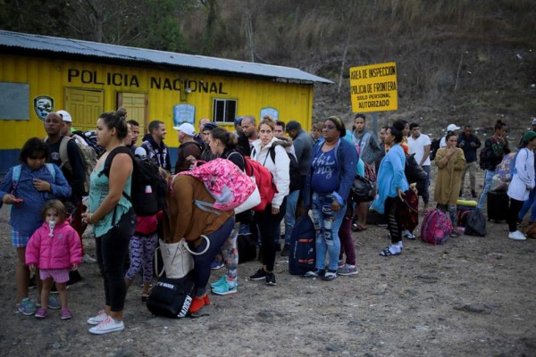 La deportación de inmigrantes hondureños aumentó 58.7 % entre enero y agosto
